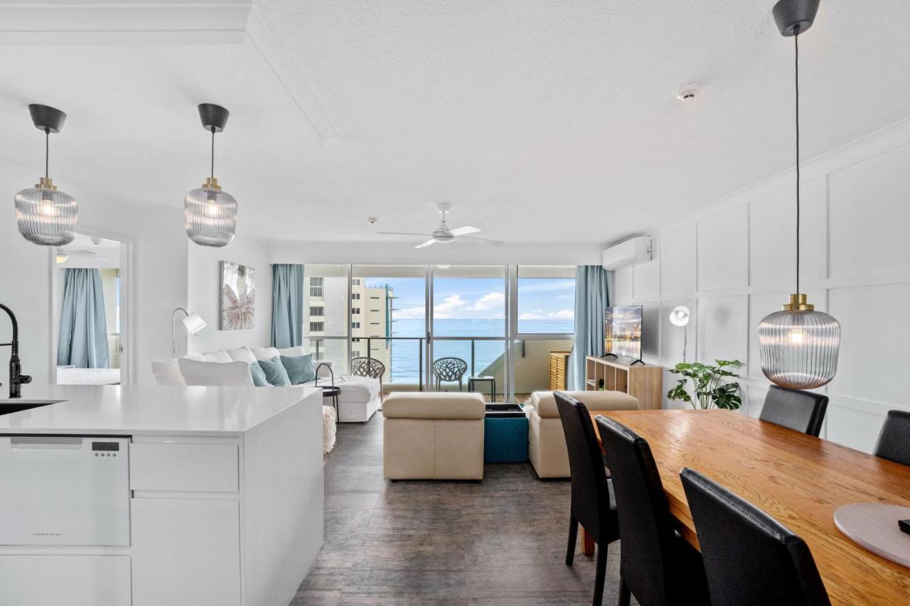Baronnet Apartments Gold Coast Extérieur photo