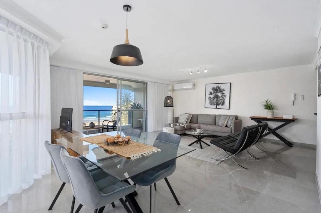 Baronnet Apartments Gold Coast Extérieur photo