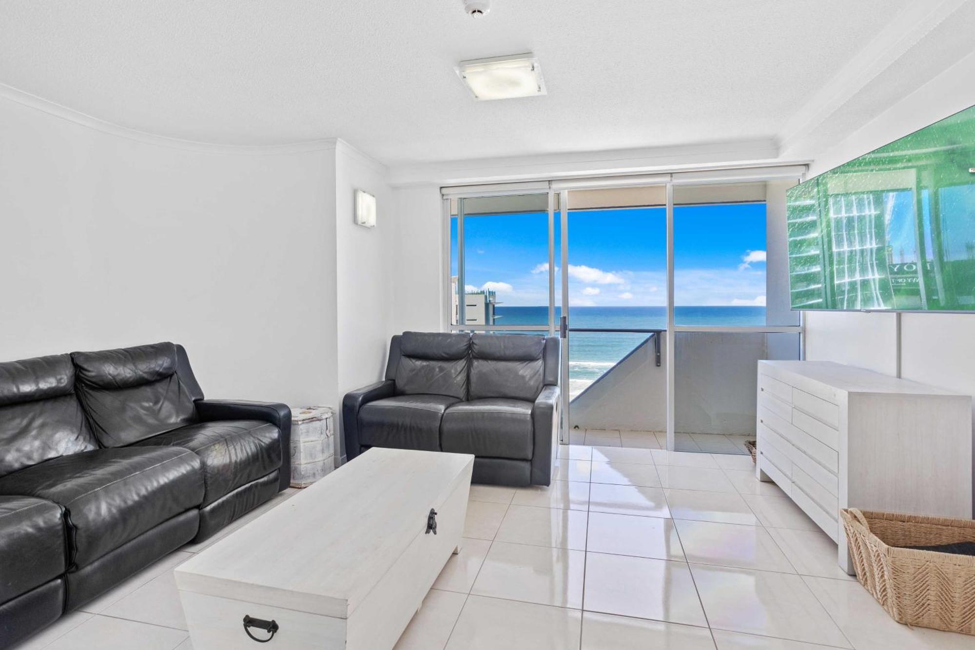 Baronnet Apartments Gold Coast Extérieur photo