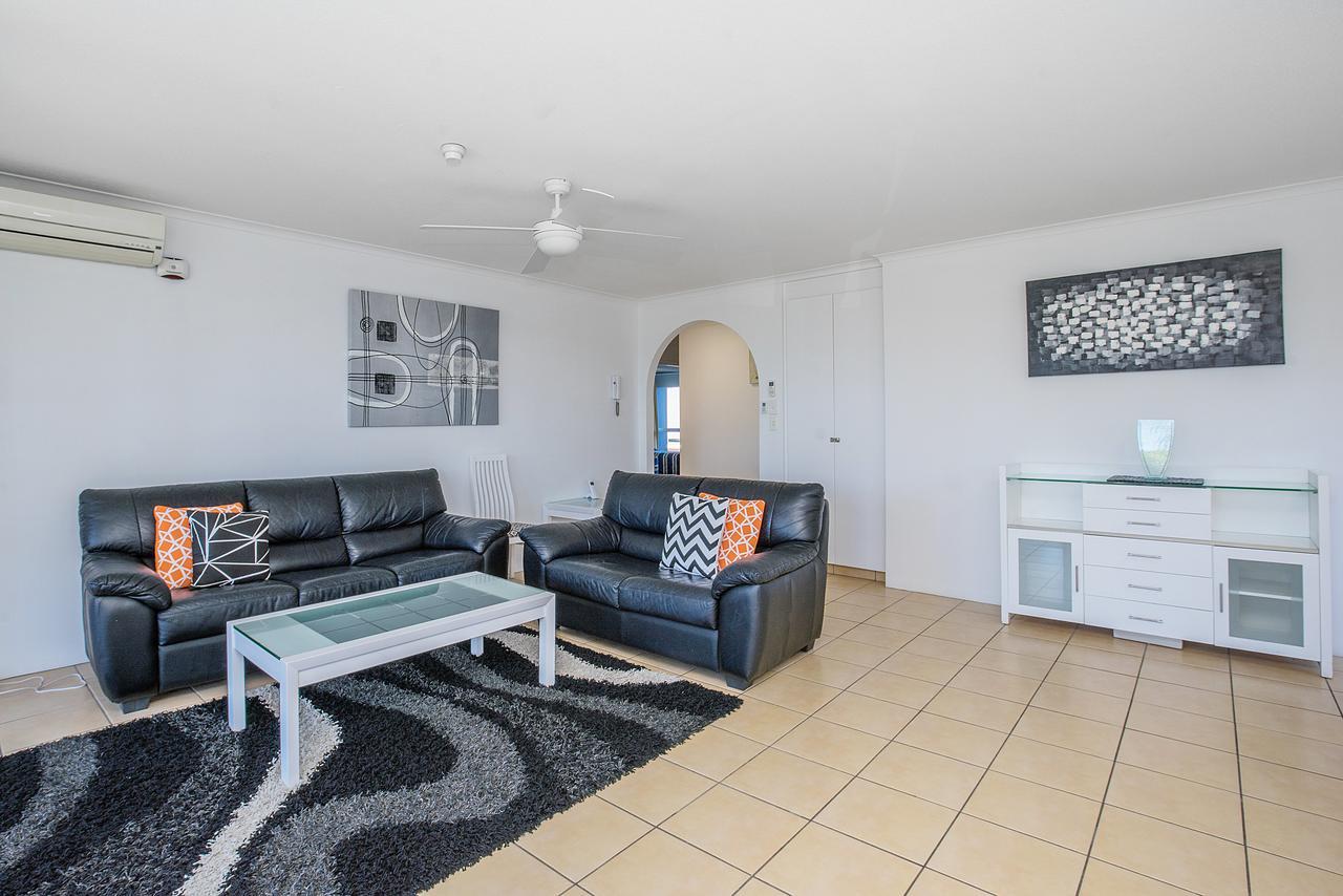 Baronnet Apartments Gold Coast Extérieur photo