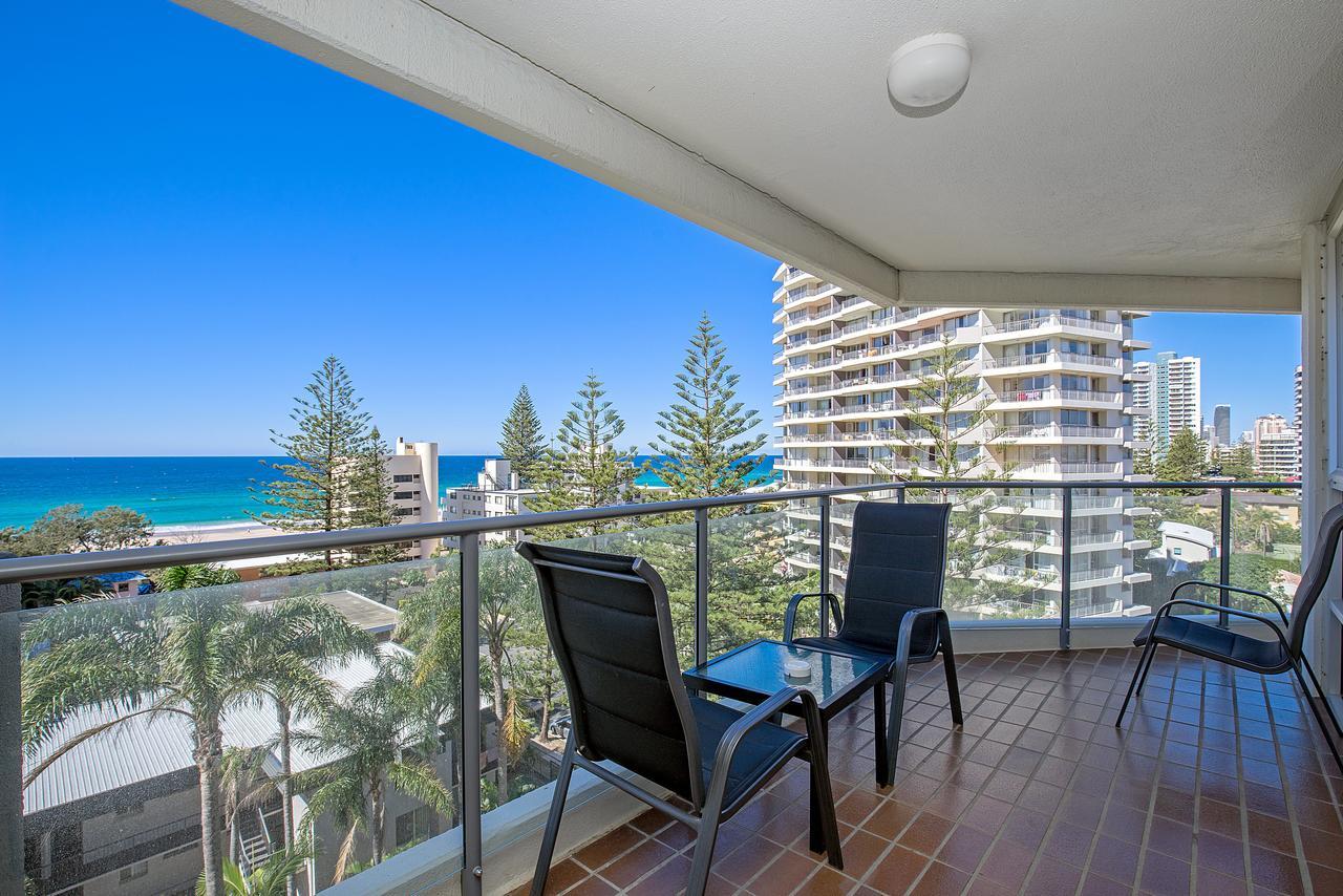 Baronnet Apartments Gold Coast Extérieur photo