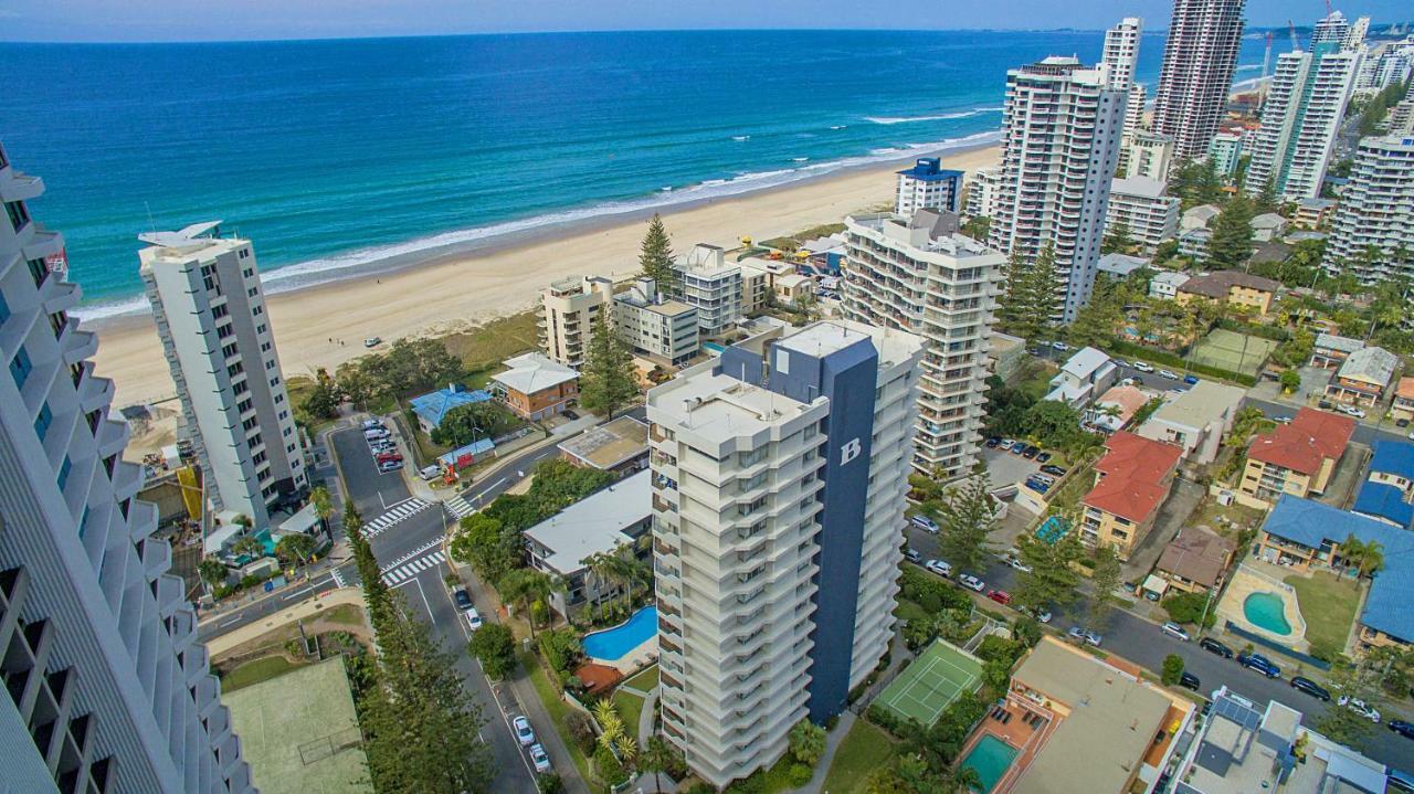 Baronnet Apartments Gold Coast Extérieur photo